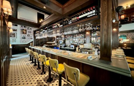 little-mamas-bar-restaurant-upfit-reafarms